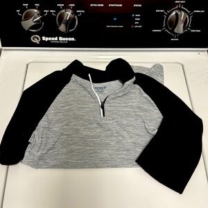Boys long sleeve xl 14-16